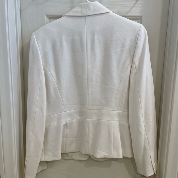 White Blazer - Picture 6 of 6